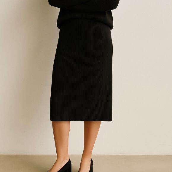 Vince Black Ribbed Knit Pencil Skirt With Back Slit Classic Minimalist Small - Picture 4 of 16